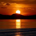 Chill&lake Sunset 205-304 *