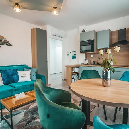 Chill&lake Sunset 205-304 Apartman *